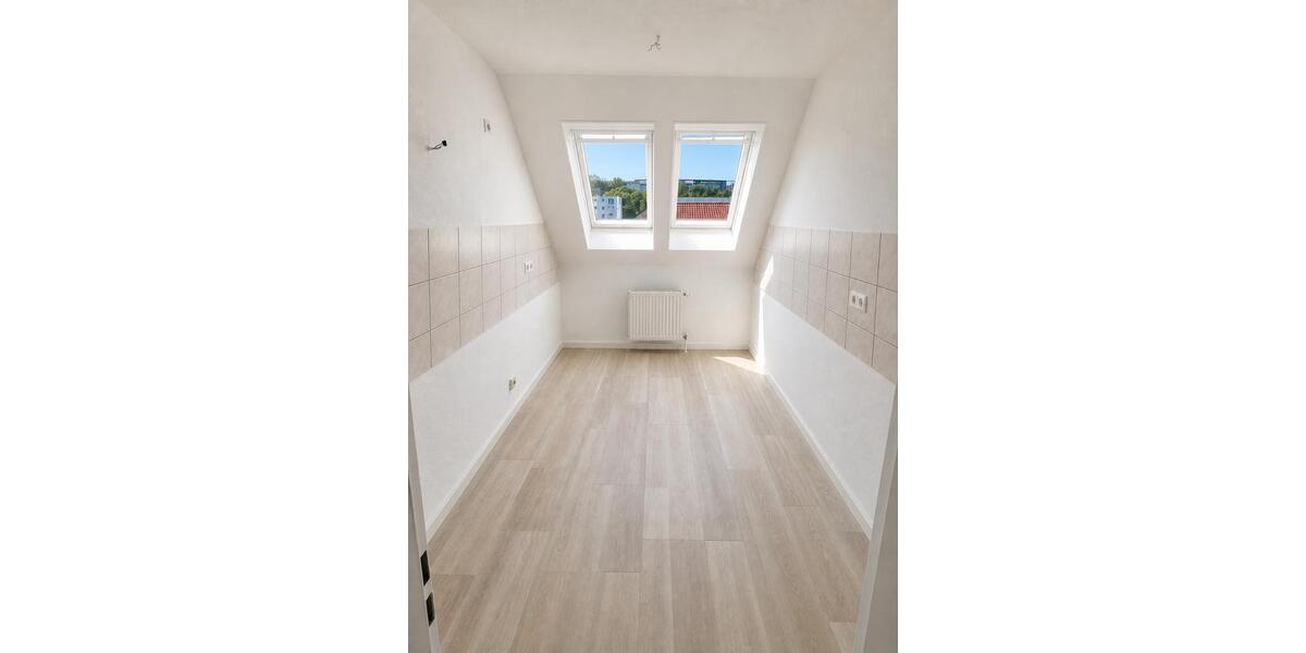 Dachgeschoßwohnung Spremberg - 1 Zimmer, 80 m&sup2;, 990&euro; | Angebot:26396800