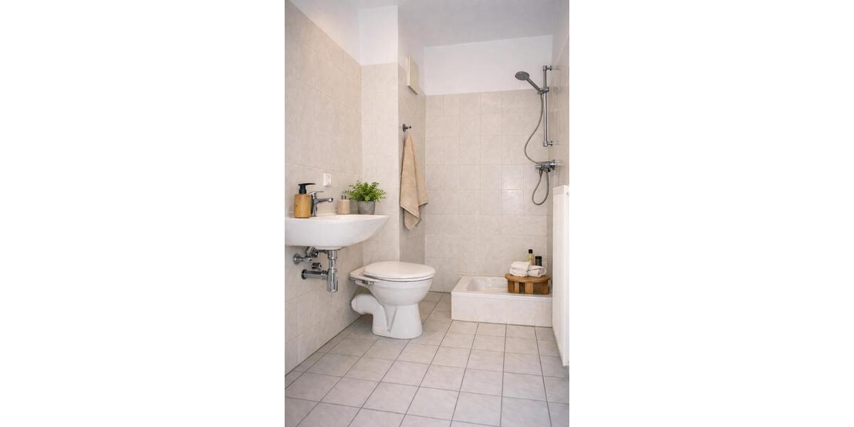 Etagenwohnung Cottbus Brunschwig - 1 Zimmer, 29 m&sup2;, 379&euro; | Angebot:26278682