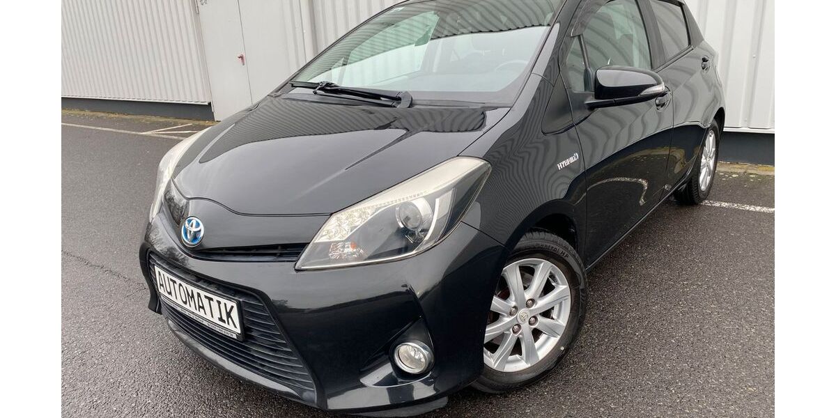 Toyota Yaris 132.000 km 9.890 &euro; Cottbus 03051