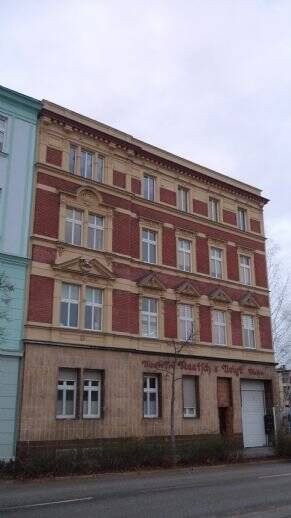 Etagenwohnung Cottbus Mitte - 2 Zimmer, 70 m&sup2;, 630&euro; | Angebot:25677622