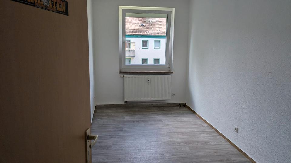 Etagenwohnung Schleife - 4 Zimmer, 68 m&sup2;, 365&euro; | Angebot:26714282