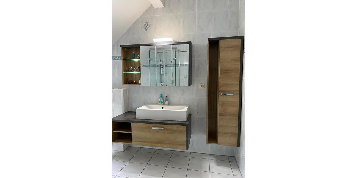 Doppelhaushälfte Kolkwitz - 3 Zimmer, 129 m&sup2;, 900&euro; | Angebot:25172162