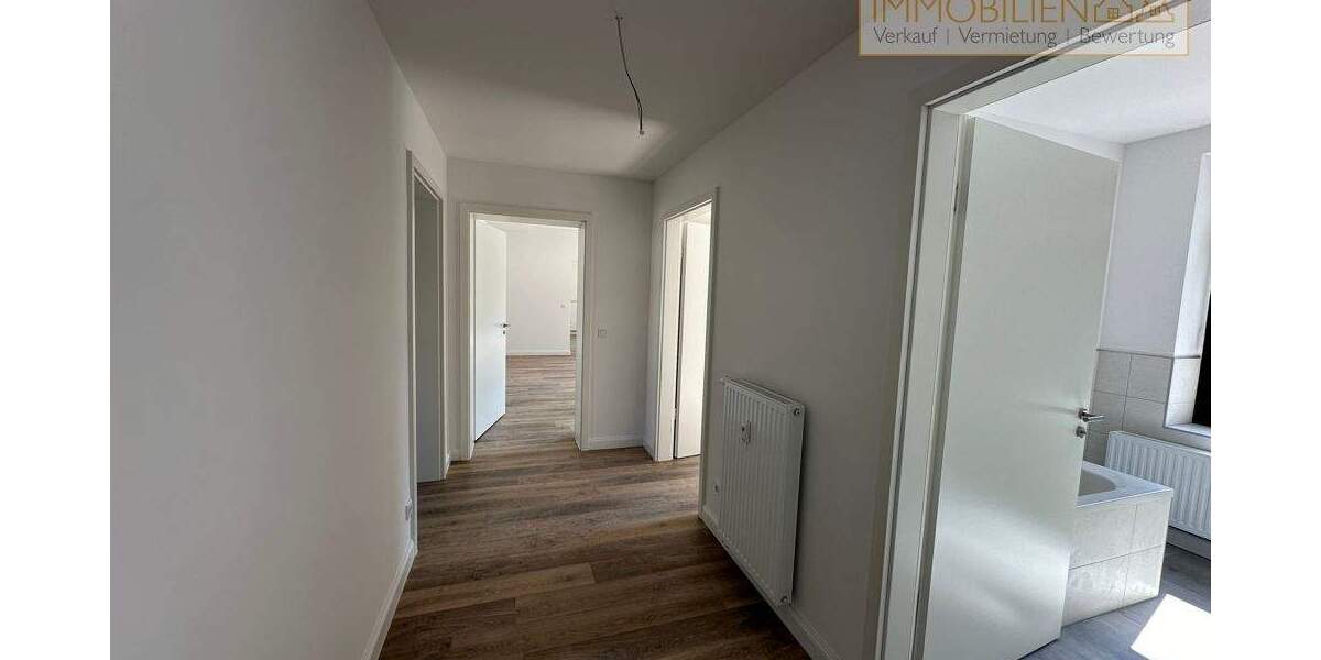 Etagenwohnung Cottbus Mitte - 4 Zimmer, 117 m&sup2;, 329.000&euro; | Angebot:25682802