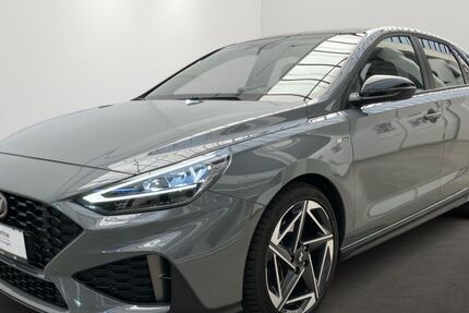 Hyundai i30 18.180 km 27.700 &euro; Cottbus 03042