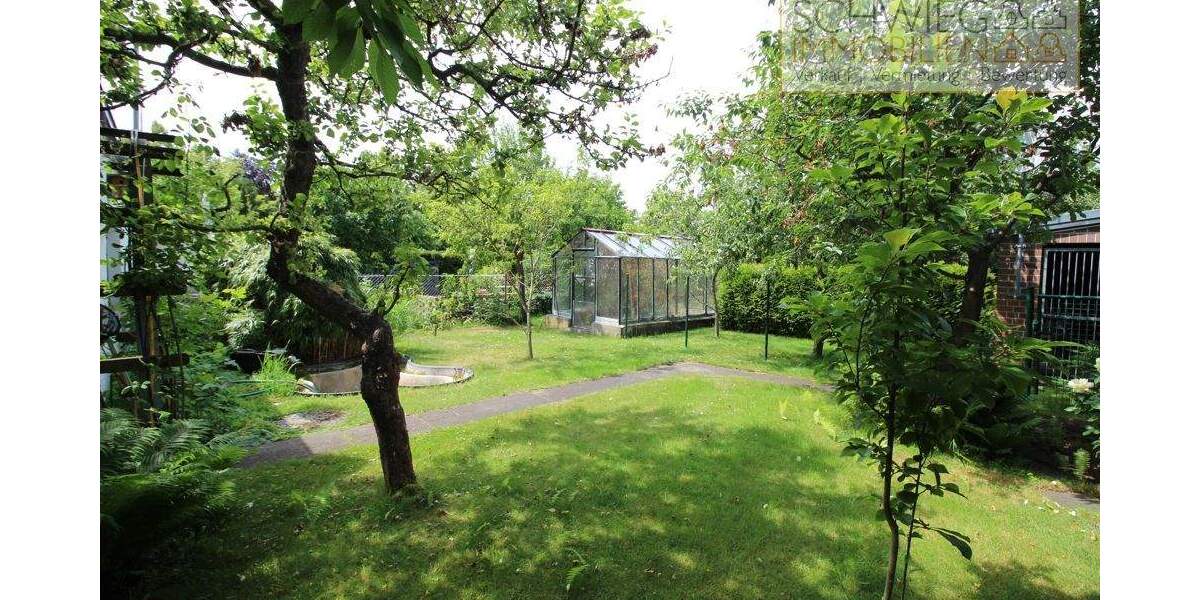 Einfamilienhaus in Ströbitz mit Doppelcarport, Garten und Nebengelass 6 zimmer