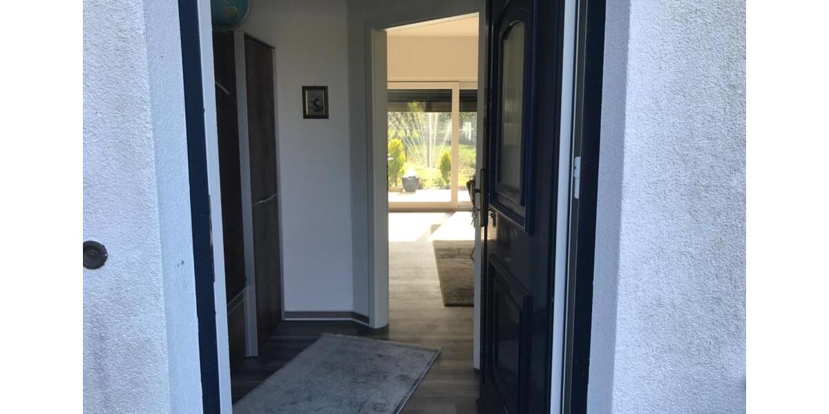 Etagenwohnung Cottbus Sielow - 4 Zimmer, 80 m&sup2;, 750&euro; | Angebot:26326130