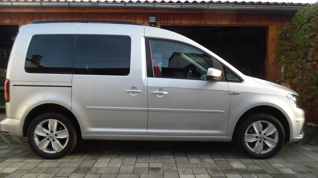 VW Caddy 76.000 km 20.999 &euro; Kolkwitz 03099