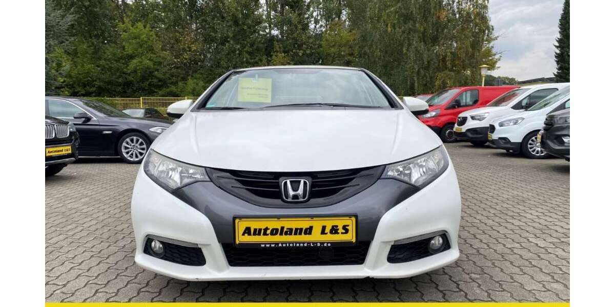 Honda Civic 275.433 km 4.300 &euro; Cottbus 03051