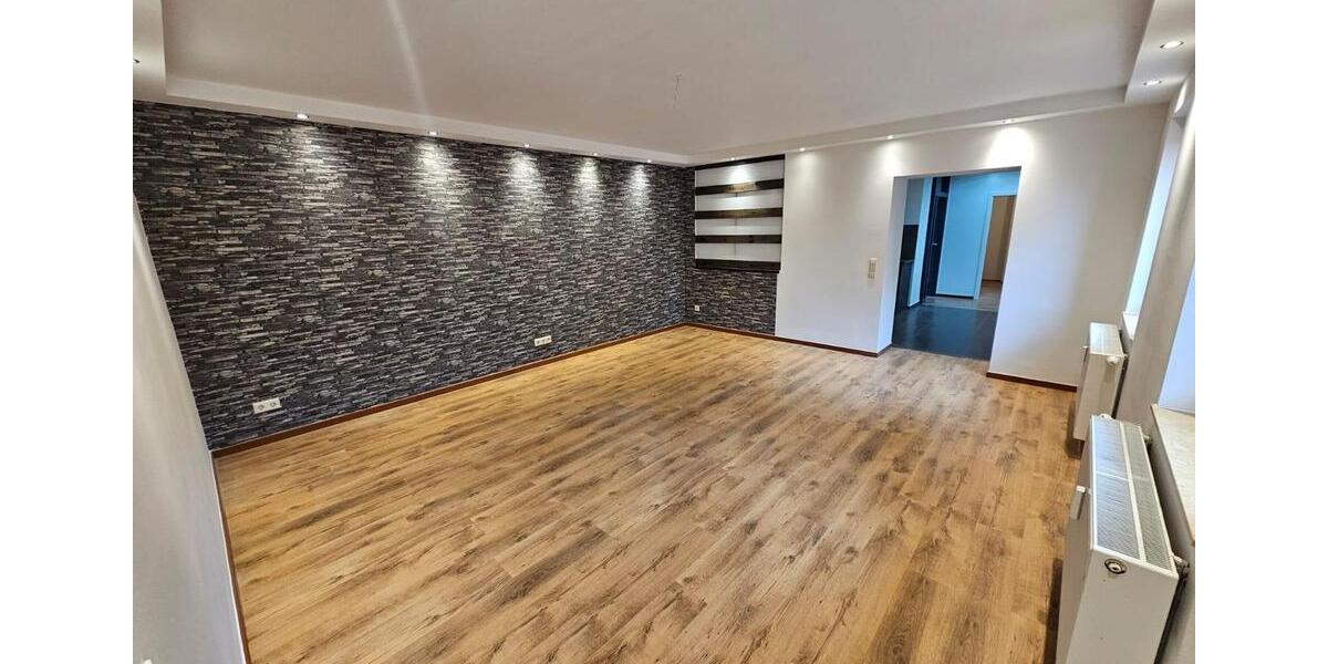Moderne 4-Raum-Wohnung mit 99 m² + großer Terrasse + EBK in Cottbus Uni Nähe 4 zimmer