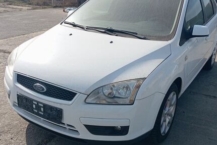 Ford Focus 117.000 km 1.999 &euro; Turnow-Preilack 03185