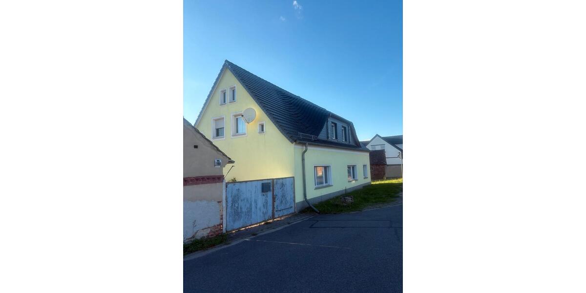 Einfamilienhaus Kolkwitz - 6 Zimmer, 180 m&sup2;, 150.000&euro; | Angebot:27181410
