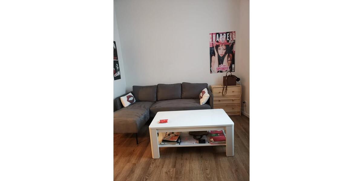 Erdgeschoßwohnung Cottbus - 1 Zimmer, 52 m&sup2;, 400&euro; | Angebot:26042171