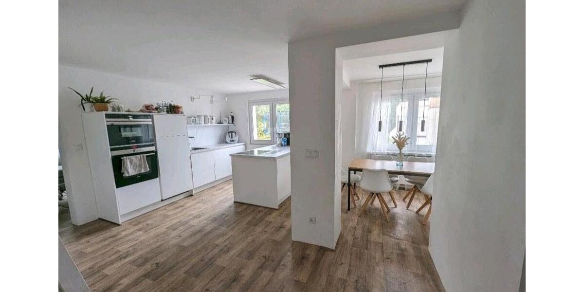 Doppelhaushälfte Kolkwitz - 5 Zimmer, 150 m&sup2;, 340.000&euro; | Angebot:26316487