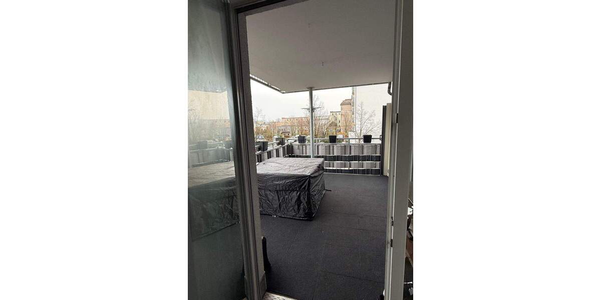 Etagenwohnung Cottbus Mitte - 3 Zimmer, 87 m&sup2;, 1.100&euro; | Angebot:24648043