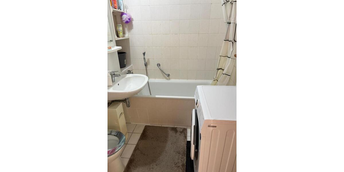 Etagenwohnung Cottbus Merzdorf - 2.5 Zimmer, 59 m&sup2;, 491&euro; | Angebot:26323806