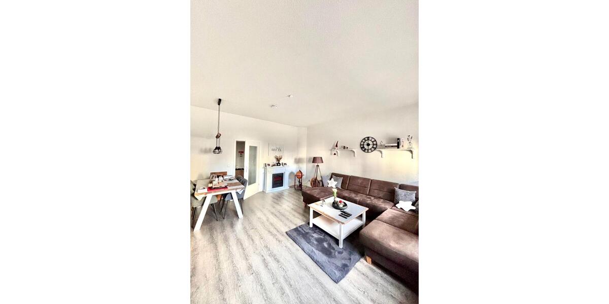 Erdgeschoßwohnung Cottbus - 3 Zimmer, 97 m&sup2;, 925&euro; | Angebot:25238781