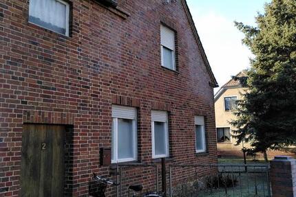 Haus Welzow - 8 Zimmer, 170 m&sup2;, 120.000&euro; | Angebot:26291564