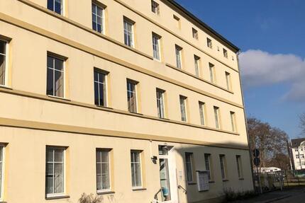 Zweieinhalbraum Wohnung hell und zentral 2 zimmer