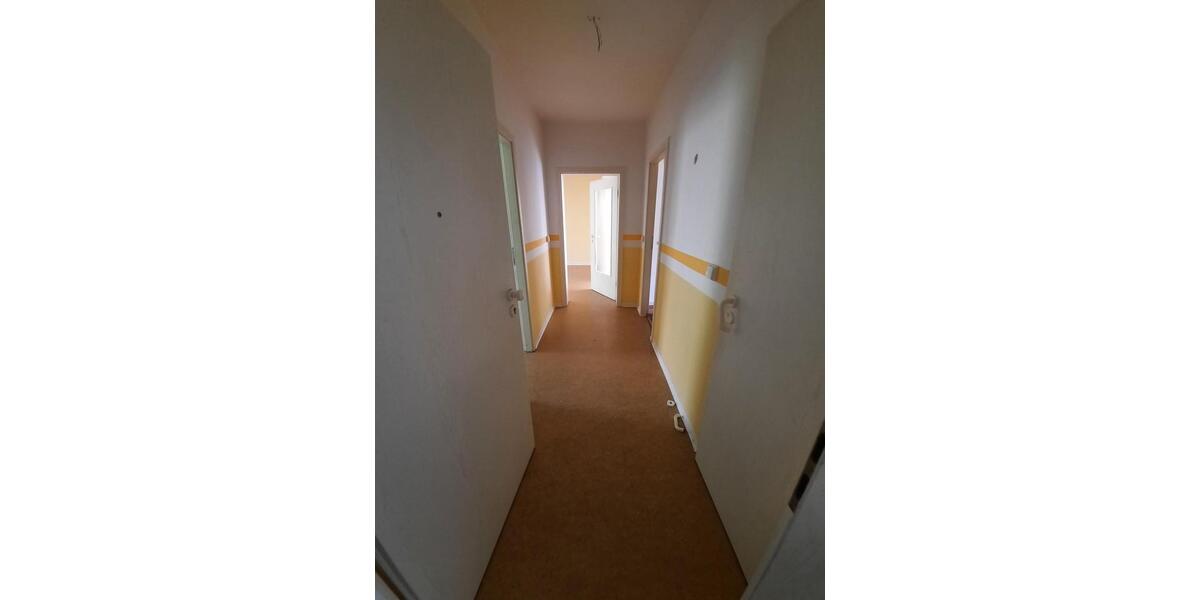 Etagenwohnung Welzow - 3 Zimmer, 61 m&sup2;, 317&euro; | Angebot:25918270