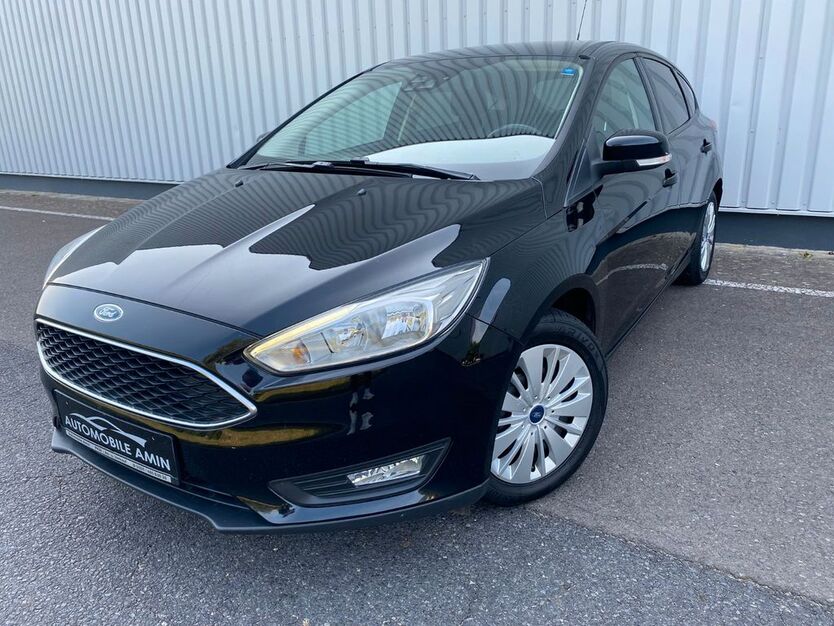 Ford Focus 71.000 km 8.490 € Cottbus 03051