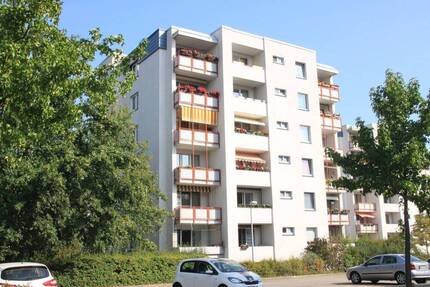 3-Raum-Wohnung mit Südbalkon in Cottbus-Schmellwitz zu vermieten