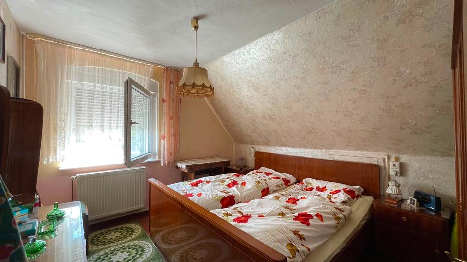Doppelhaushälfte Neupetershain - 3 Zimmer, 63 m&sup2;, 89.000&euro; | Angebot:27084480