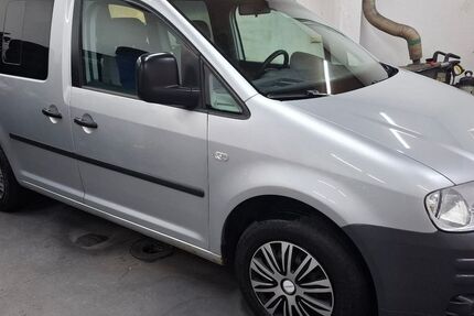 VW Caddy 288.118 km 4.990 &euro; Cottbus 03042