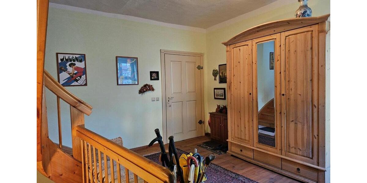 Etagenwohnung Spremberg - 4 Zimmer, 105 m&sup2;, 900&euro; | Angebot:26022789