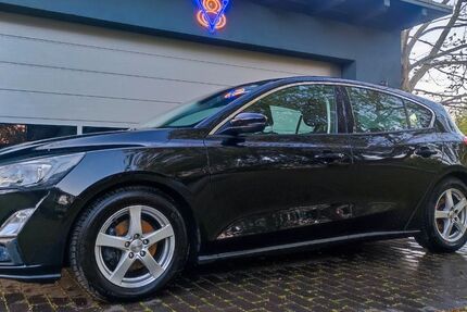 Ford Focus 108.000 km 10.990 &euro; Kolkwitz 03099