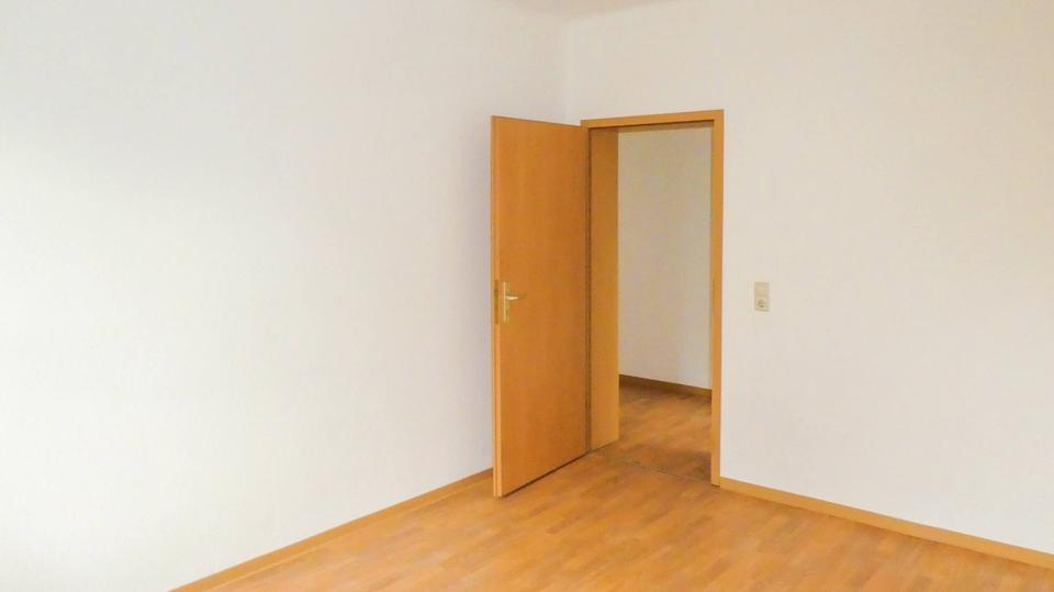 Etagenwohnung Jänschwalde Kolonie - 2 Zimmer, 67 m&sup2;, 338&euro; | Angebot:24748603
