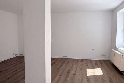 Wohnung Cottbus Ströbitz - 1 Zimmer, 34 m&sup2;, 305&euro; | Angebot:27330935