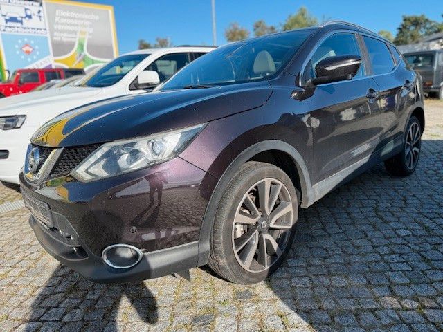 Nissan Qashqai 182.236 km 8.888 € Cottbus 03044
