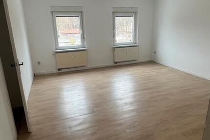 Vermiete 70qm Mietwohnung in Vetschau ab Februar 2026 3 zimmer
