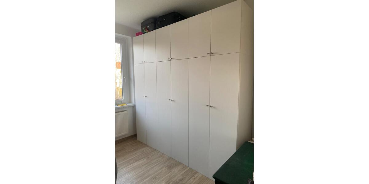 4 ZKB mit Balkon + Einbauküche im 4-Familienhaus in ruhiger Lage 4 zimmer