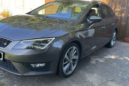 Seat Leon 92.000 km 14.499 &euro; Calau 03205