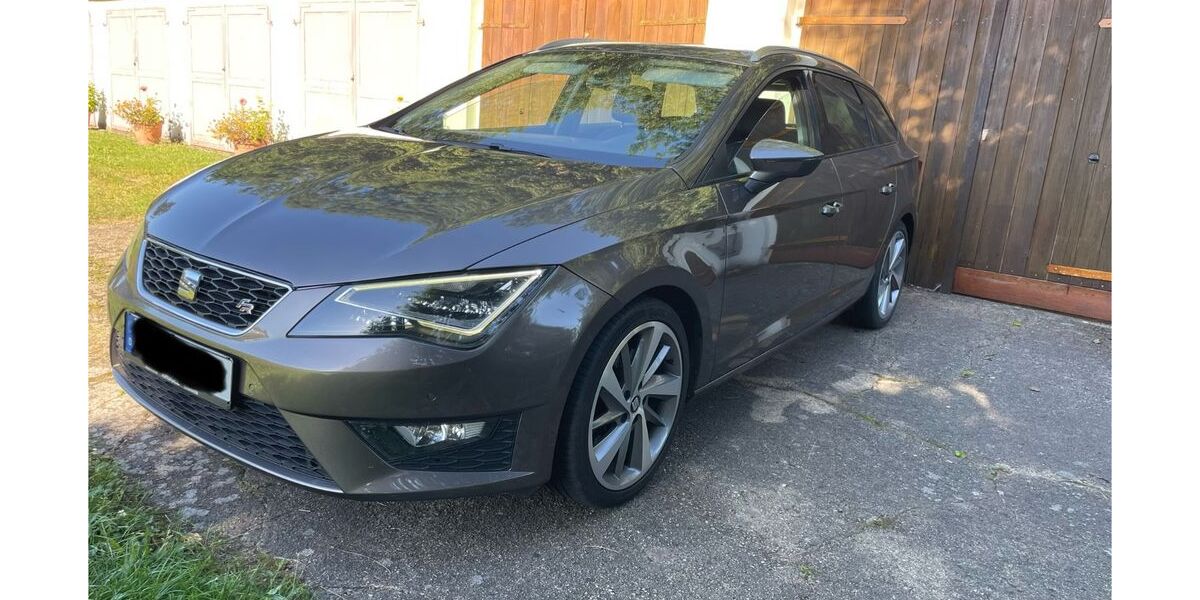 Seat Leon 92.000 km 14.499 &euro; Calau 03205