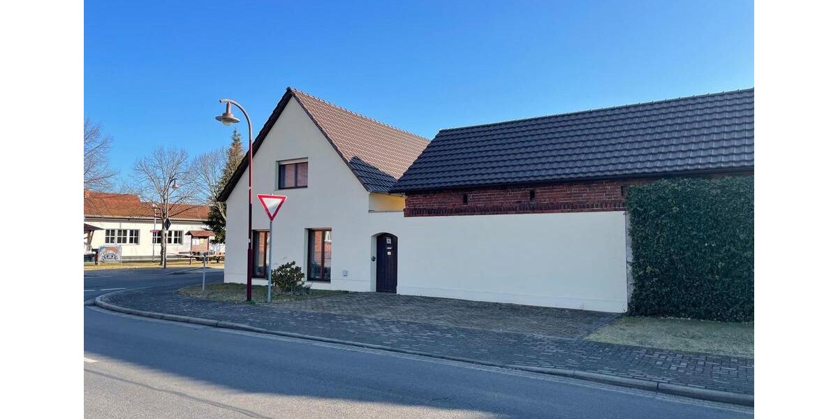 Einfamilienhaus Spremberg - 7 Zimmer, 220 m&sup2;, 259.000&euro; | Angebot:19879375