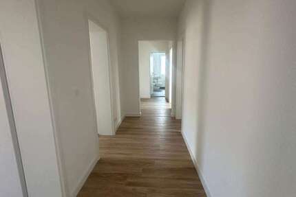 Wohnung Welzow - 4 Zimmer, 86 m&sup2;, 819&euro; | Angebot:25611487