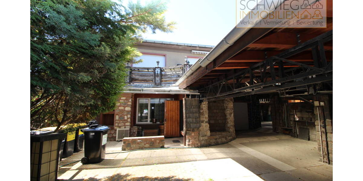 Einfamilienhaus mit Einliegerwohnung und Werkstatt in ruhiger grüner Lage in Forst 1 zimmer