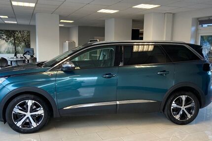 Peugeot 5008 90.400 km 21.700 &euro; Calau 03205