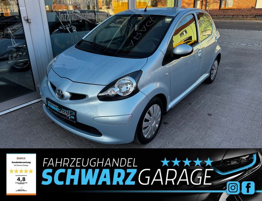 Toyota Aygo (X) 90.499 km 4.490 € Spremberg 03130
