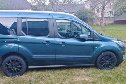 Ford Tourneo Connect 149.000 km 17.000 &euro; Heinersbrück 03185