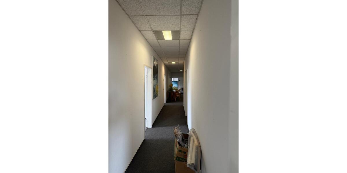 vielseitig nutzbare Büro-, Gewerbe- u. Lagerflächen 03051 Cottbus zimmer