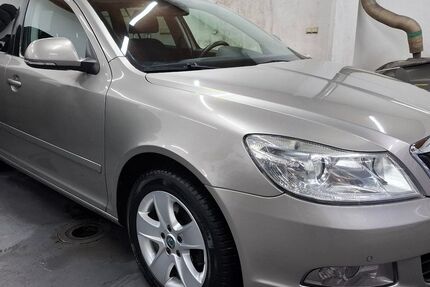 Skoda Octavia 206.011 km 5.990 &euro; Cottbus 03042