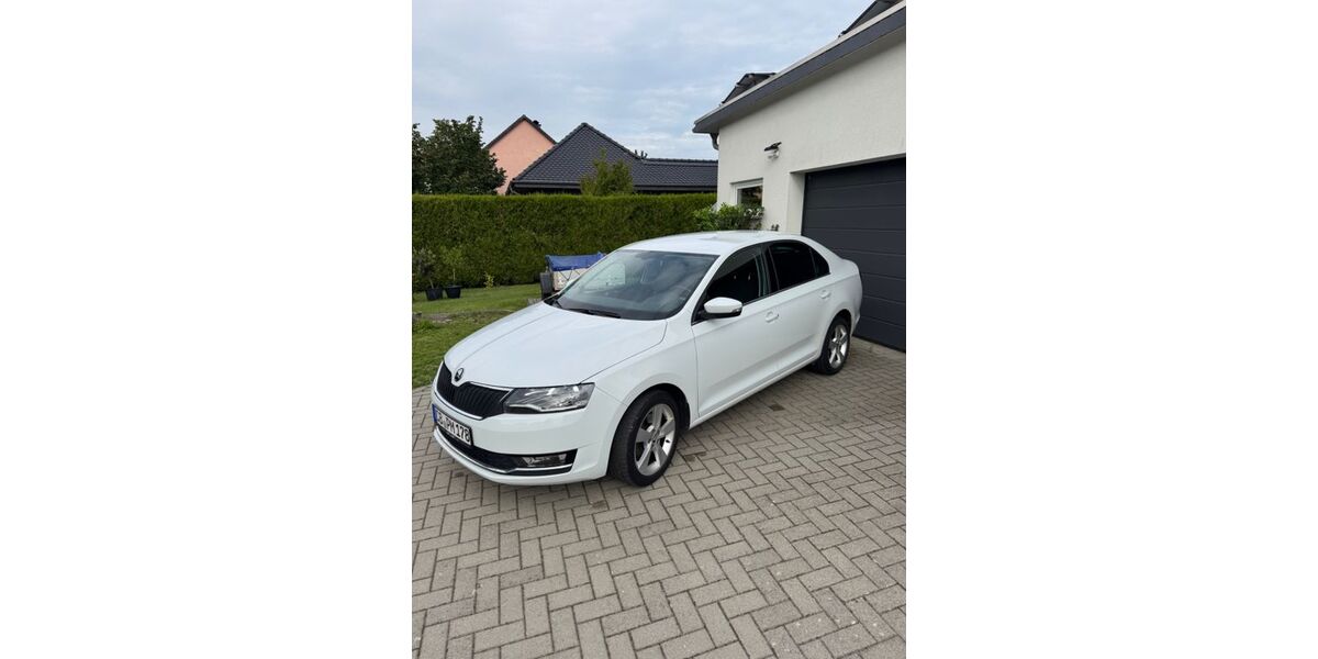Skoda Rapid 110.000 km 8.500 &euro; Cottbus 03046