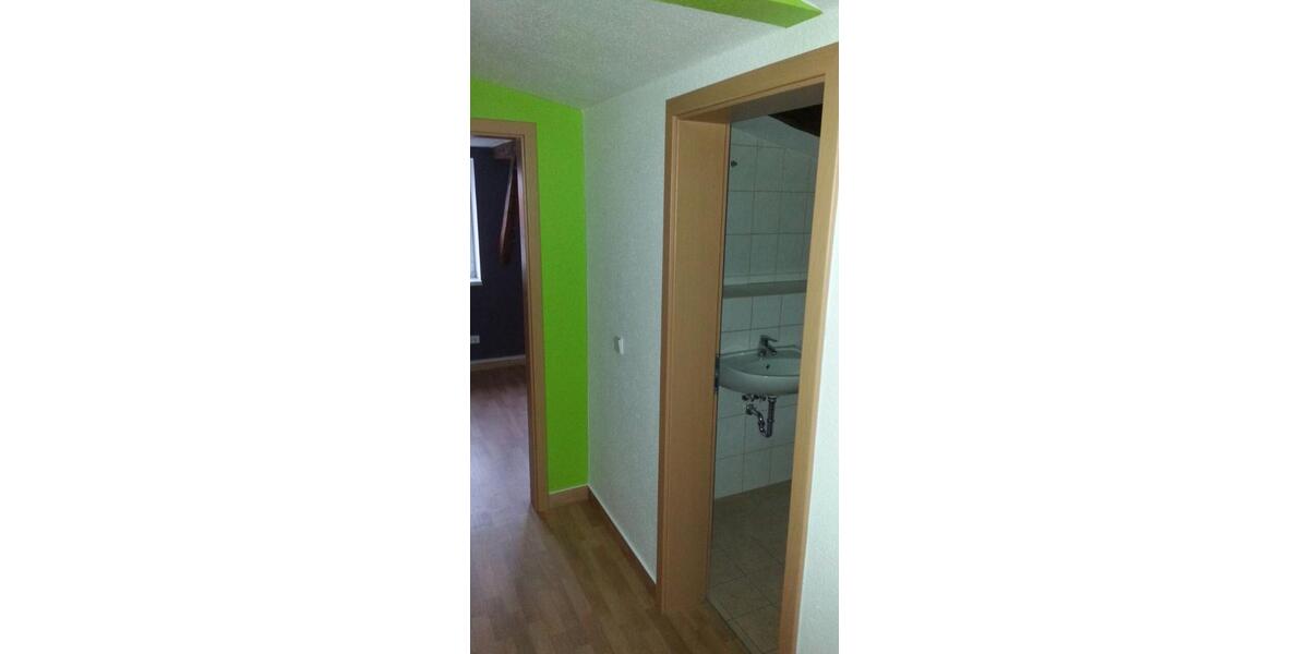 Dachgeschoßwohnung Döbern - 3 Zimmer, 76 m&sup2;, 450&euro; | Angebot:24811658