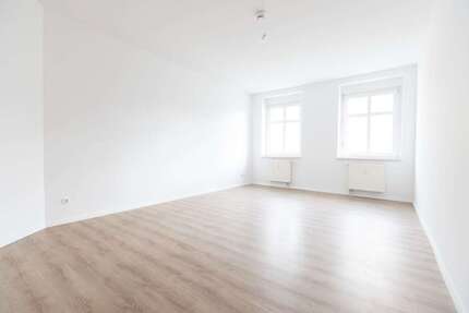 Wohnung Forst (Lausitz) - 2 Zimmer, 65 m&sup2;, 425&euro; | Angebot:26320418