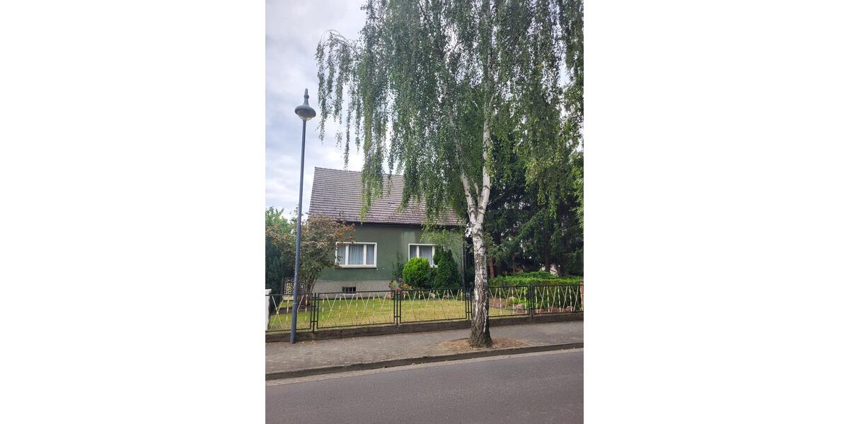 Gepflegtes Grundstück mit Haus in top Lage in Calau 7 zimmer