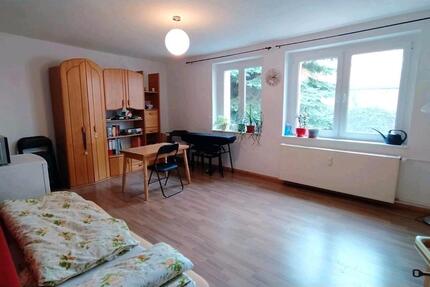 Wohnung Cottbus Brunschwig - 1 Zimmer, 27 m&sup2;, 300&euro; | Angebot:26301772
