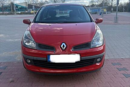 Renault Clio 138.000 km 1.690 &euro; Cottbus 03044